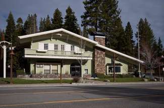 PRIME Downtown Tahoe City Commercial Space in High Profile US Bank Building