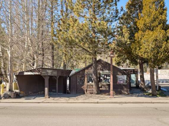 A Keystone Location in Tahoe City  …  275 Marketplace a Boutique Commercial Blg